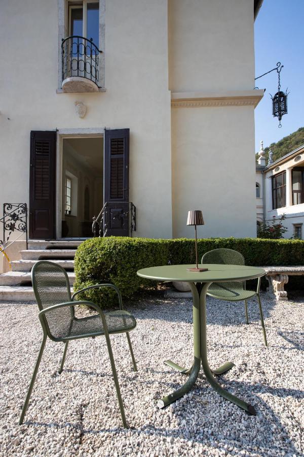 Villa Sizzo Relais B&B Trente Buitenkant foto